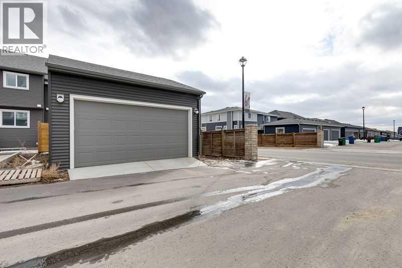 100 Langwell Common SE — photo 22
