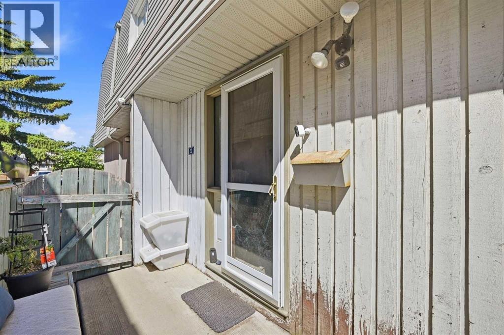 2, 6416 4a Street NE — photo 3