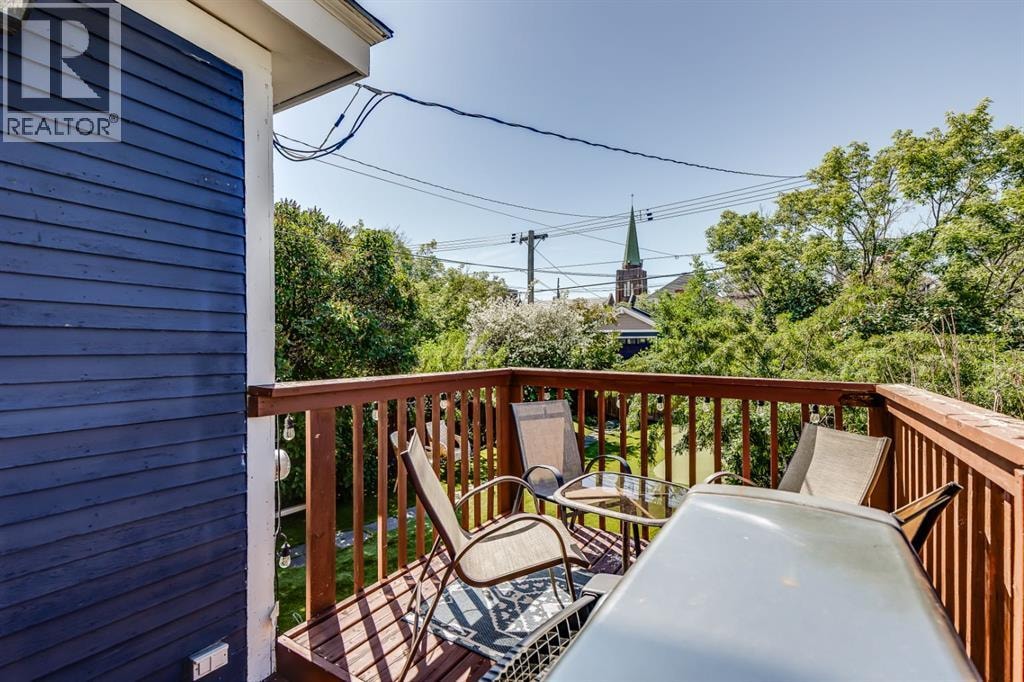 1517 12 Avenue SW — photo 14