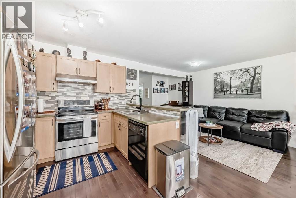 65 Spring Meadows Bay — photo 17