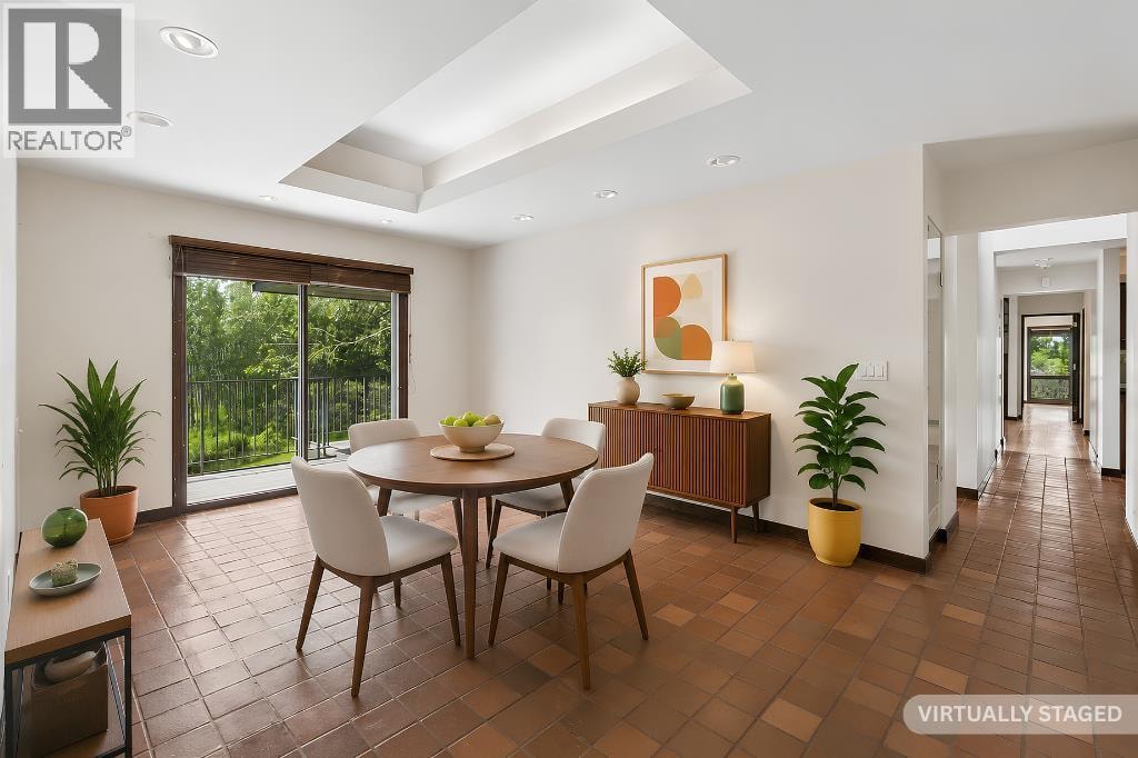 237 Escarpment Drive — photo 20