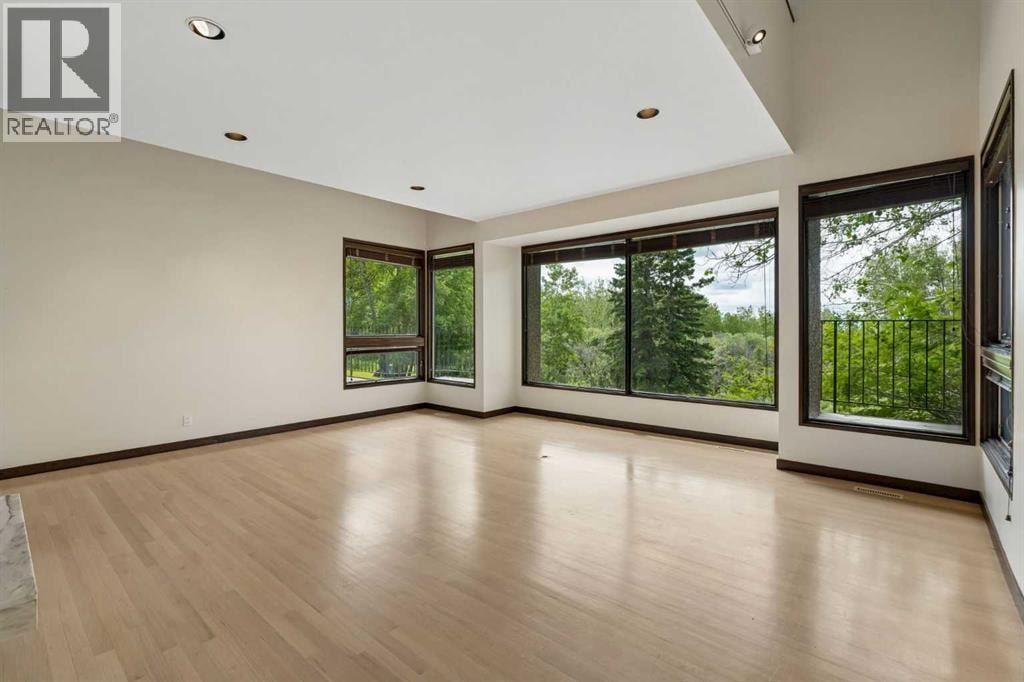 237 Escarpment Drive — photo 26