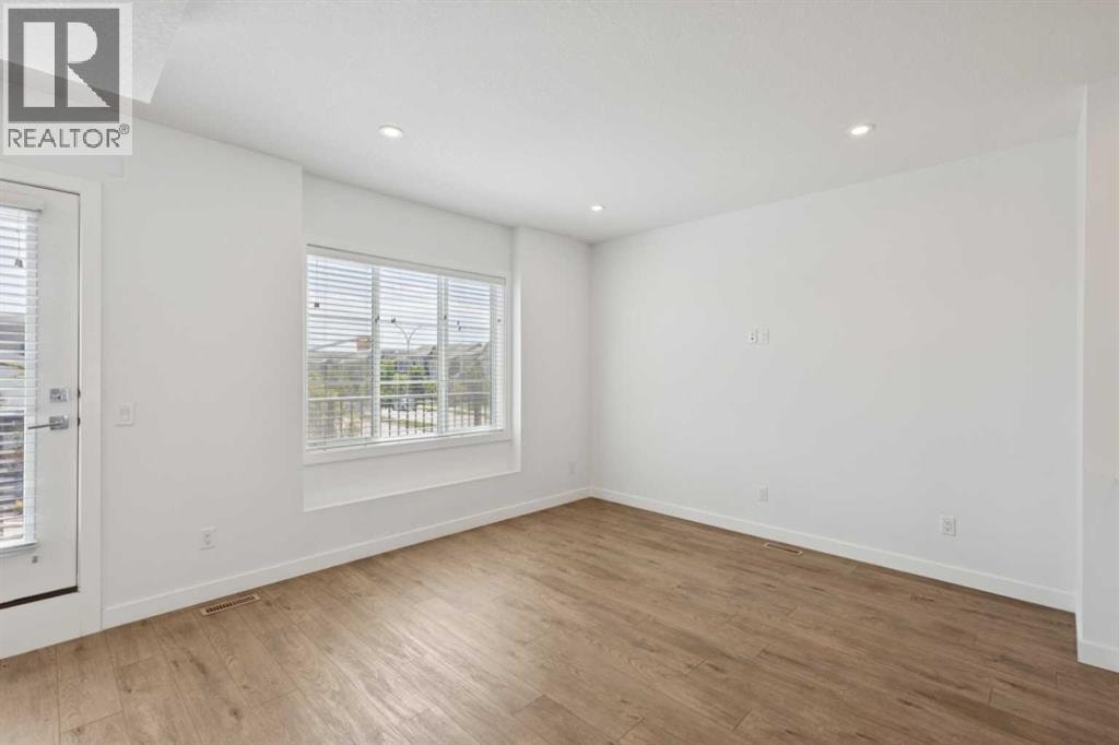 402, 669 Savanna Boulevard NE — photo 14