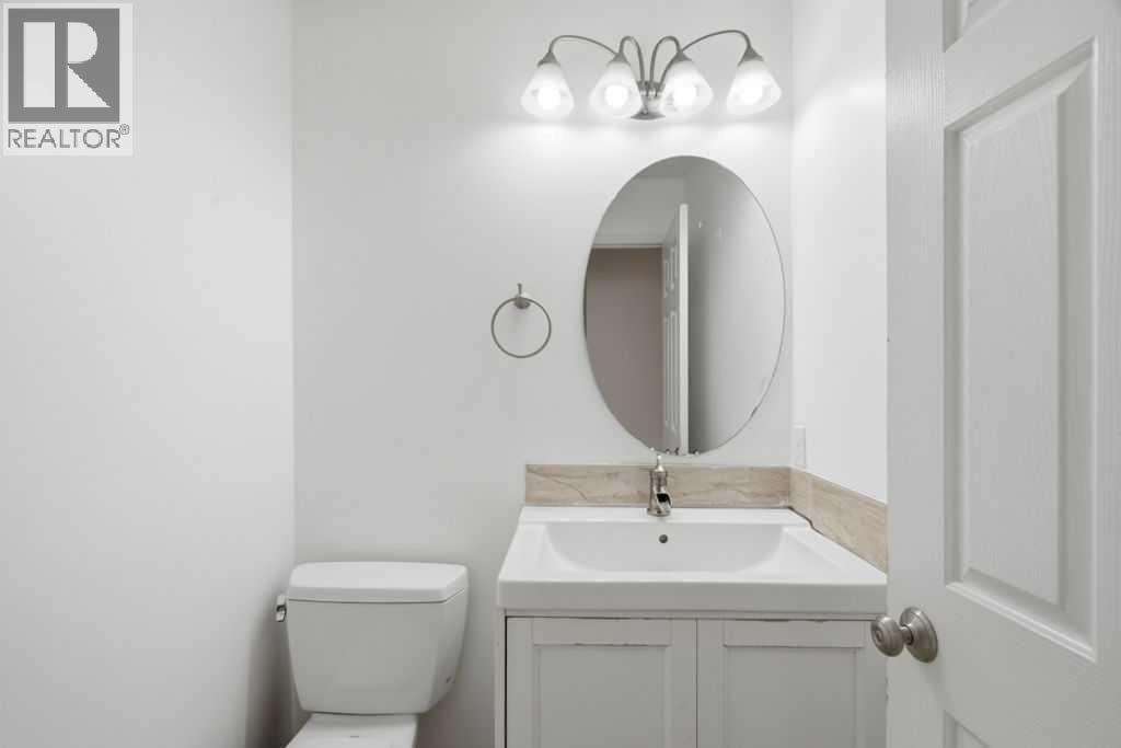 690 Coventry Drive NE — photo 18