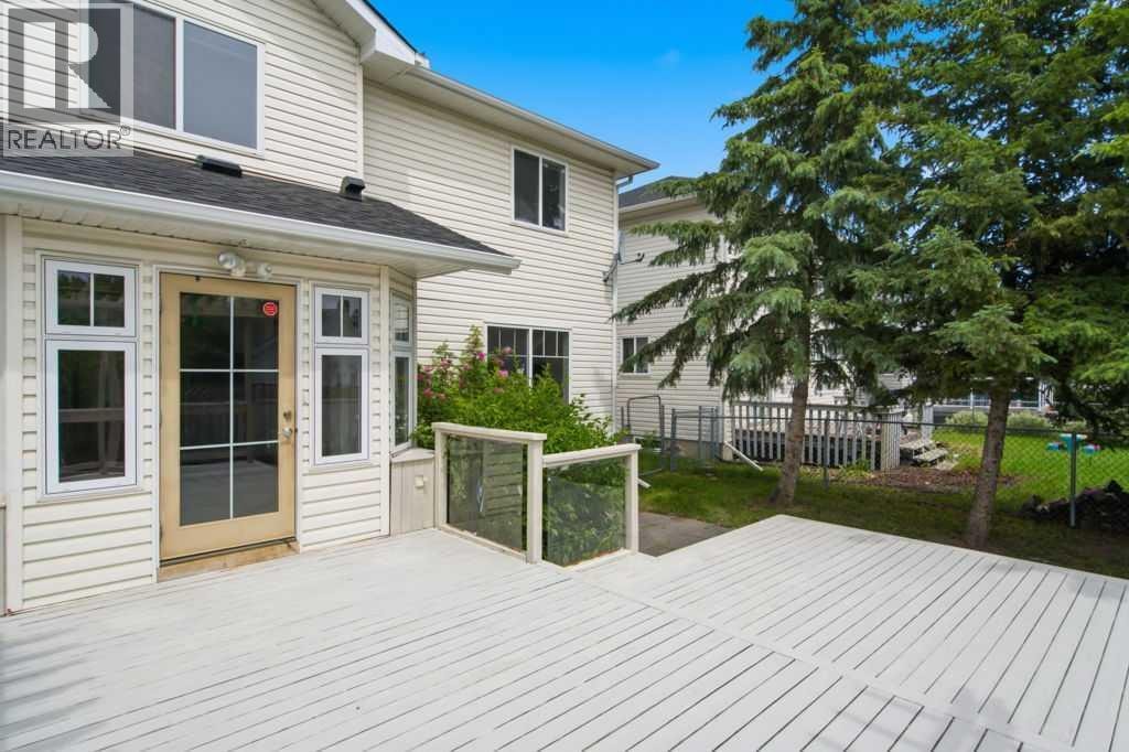 690 Coventry Drive NE — photo 43