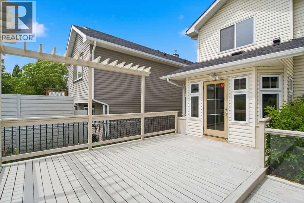 690 Coventry Drive NE — photo 46