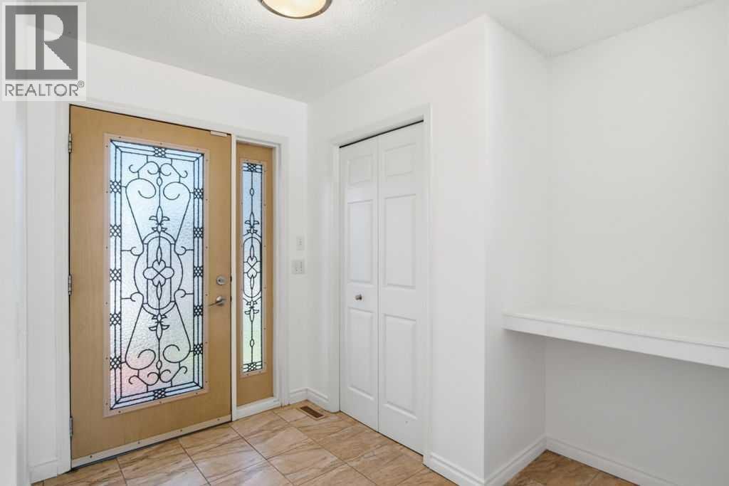 690 Coventry Drive NE — photo 5
