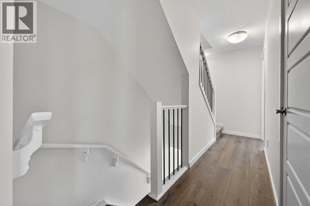 204, 19500 37 Street SE — photo 22