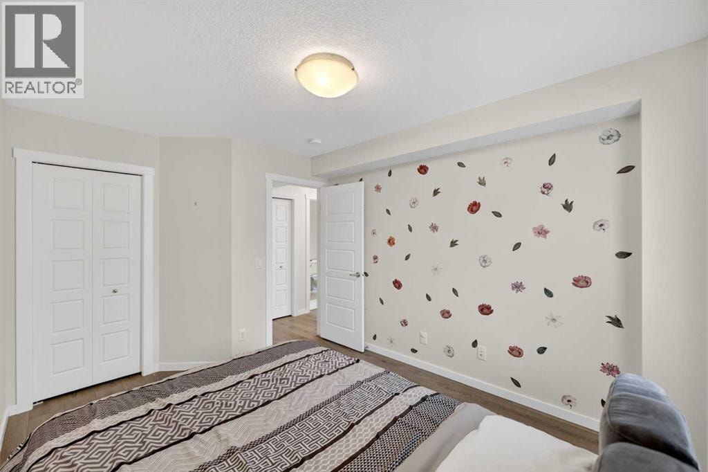 204, 19500 37 Street SE — photo 32