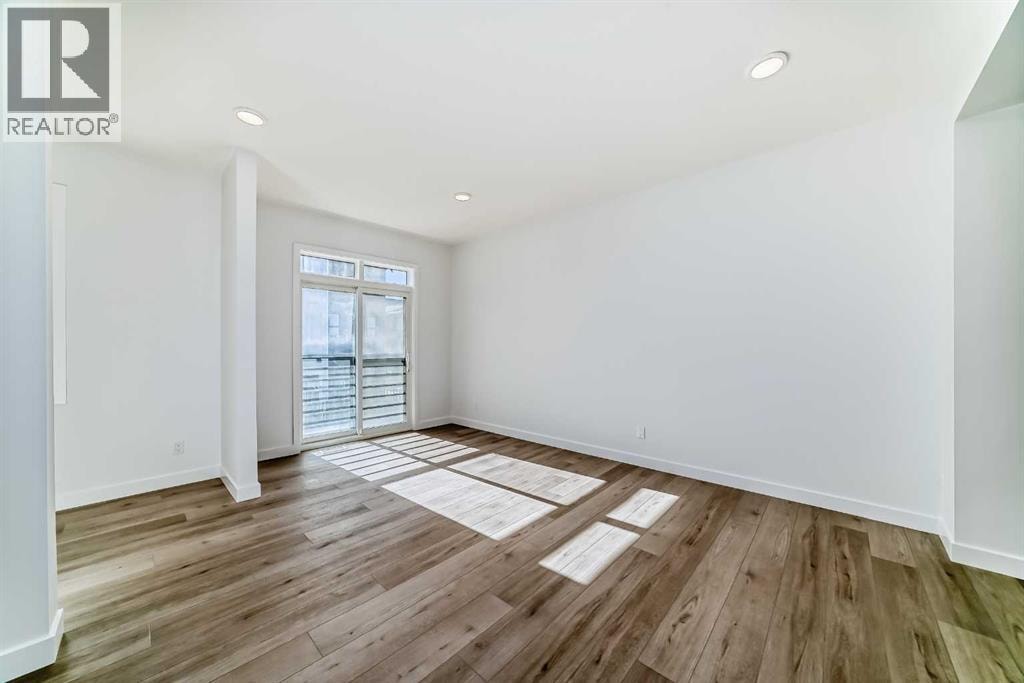 904, 30 Rochester View NW — photo 24