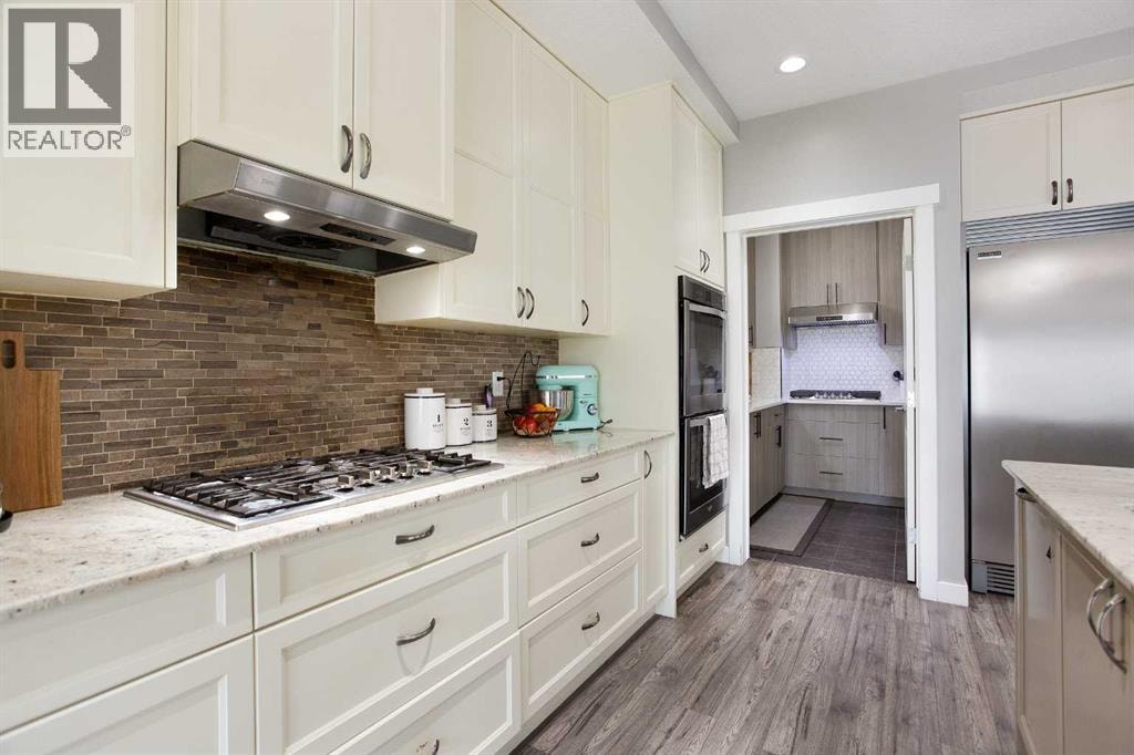 342 Hillcrest Circle SW — photo 5