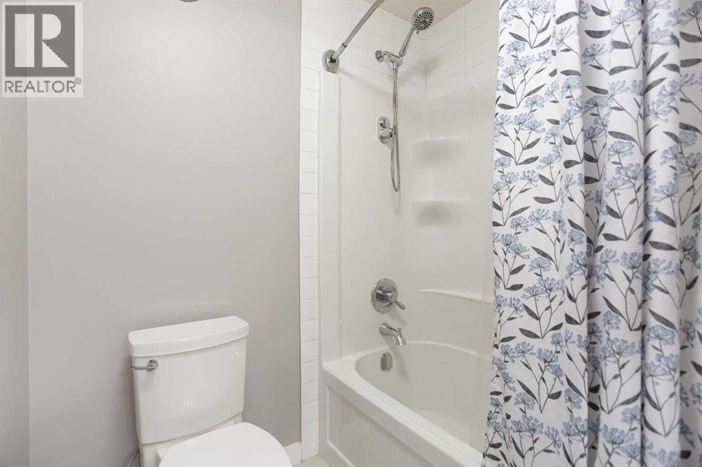342 Hillcrest Circle SW — photo 27
