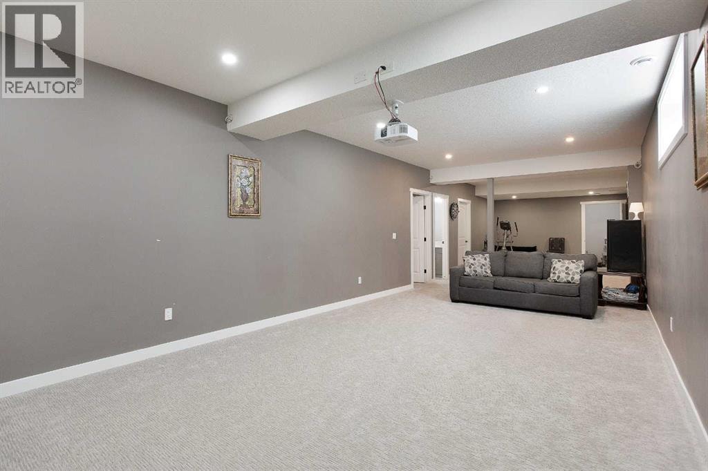 342 Hillcrest Circle SW — photo 36