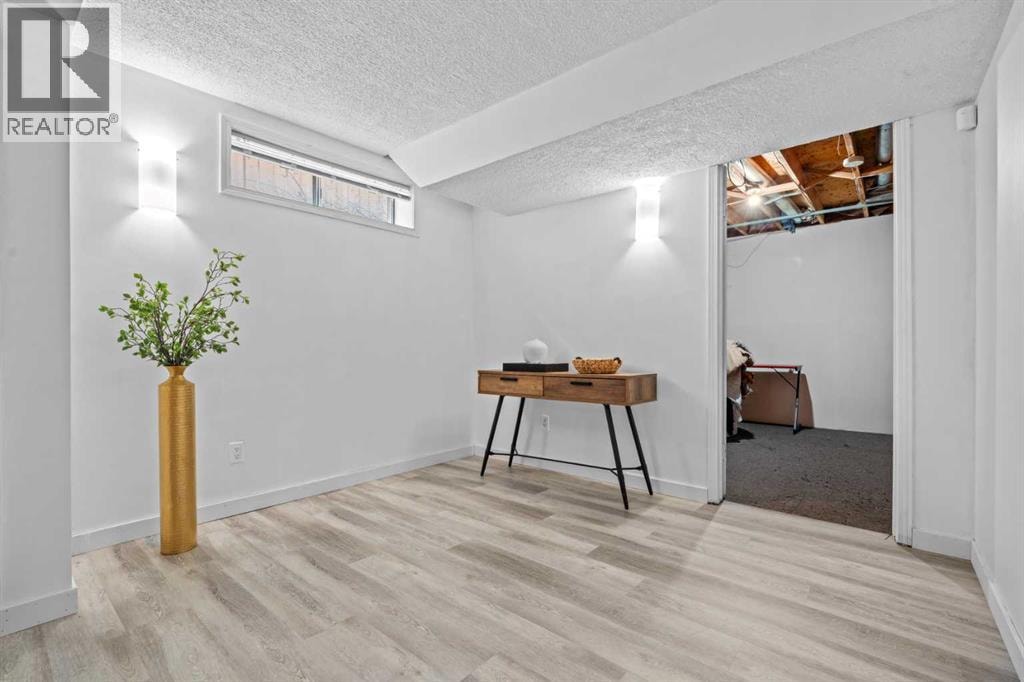 146 Erin Road SE — photo 21