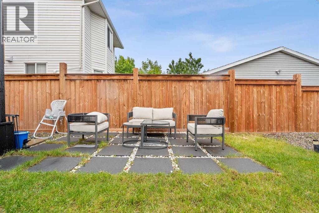 146 Erin Road SE — photo 26