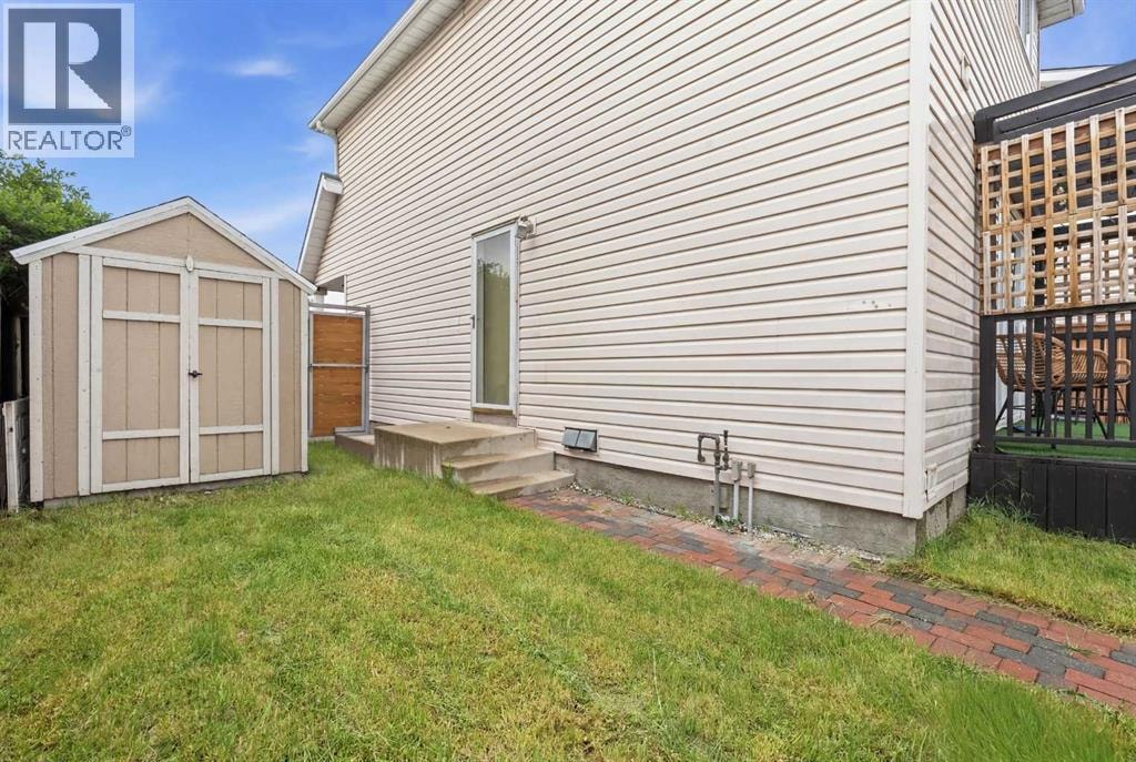 146 Erin Road SE — photo 29
