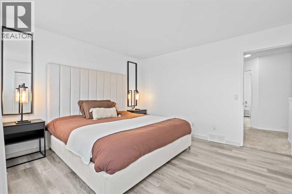 146 Erin Road SE — photo 12