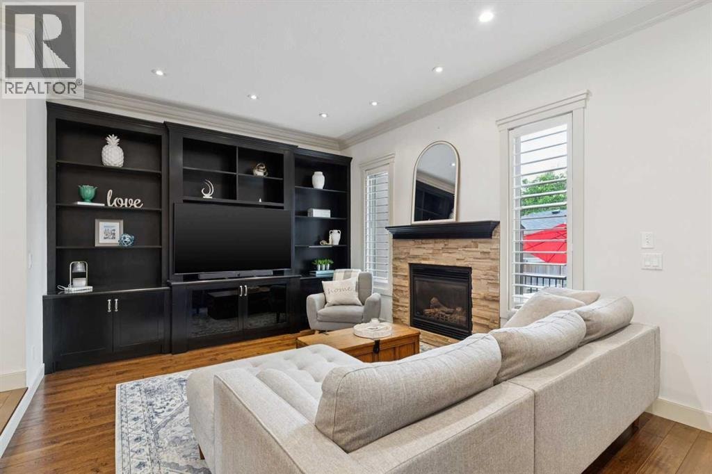 3039 27 Street SW — photo 13
