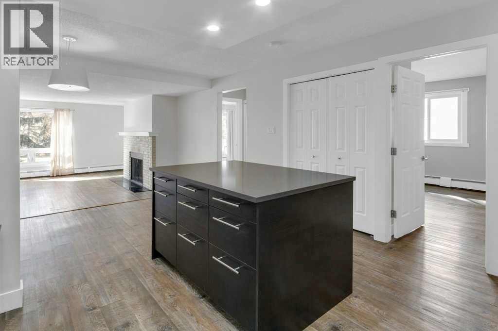 6, 3402 Parkdale Boulevard NW — photo 7