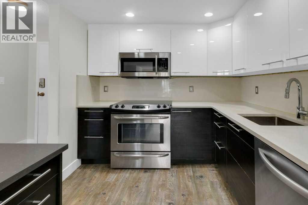 6, 3402 Parkdale Boulevard NW — photo 9