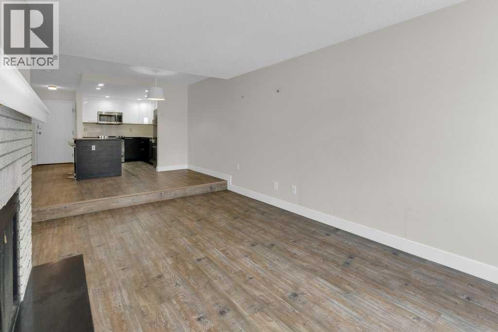 6, 3402 Parkdale Boulevard NW — photo 20