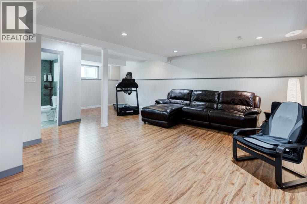 331 96 Avenue SE — photo 20