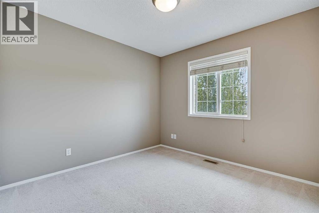 34 Kincora Drive NW — photo 34