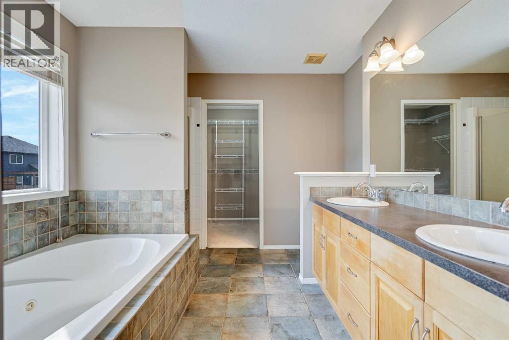 34 Kincora Drive NW — photo 23