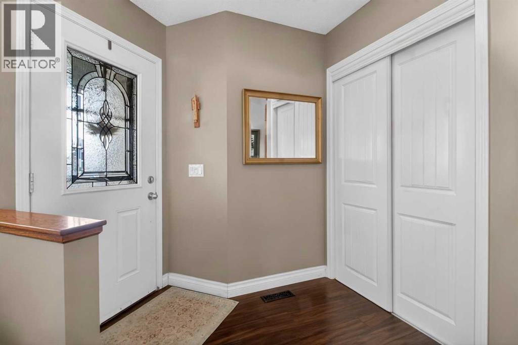 210 Douglas Ridge Place SE — photo 3