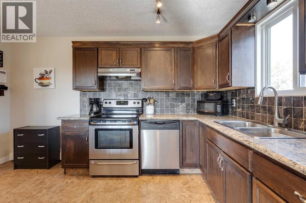 301, 2203 14 Street SW — photo 15