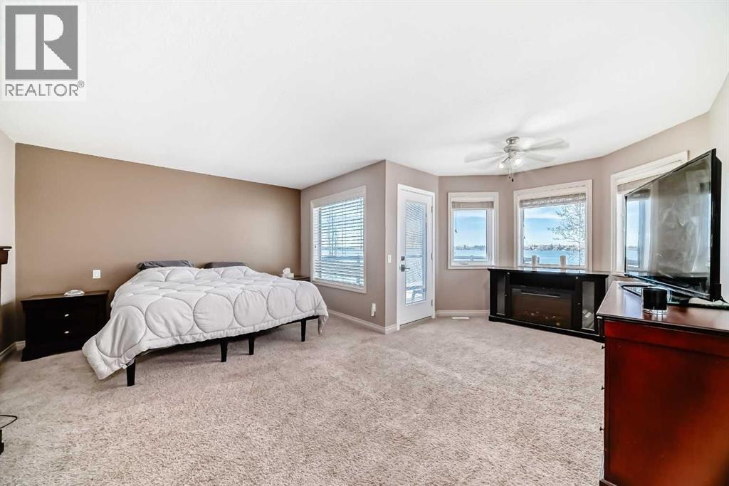 291 EAST CHESTERMERE Drive — photo 24