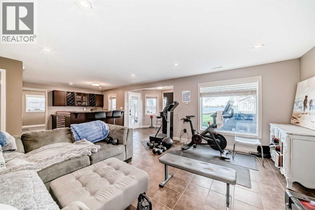 291 EAST CHESTERMERE Drive — photo 38