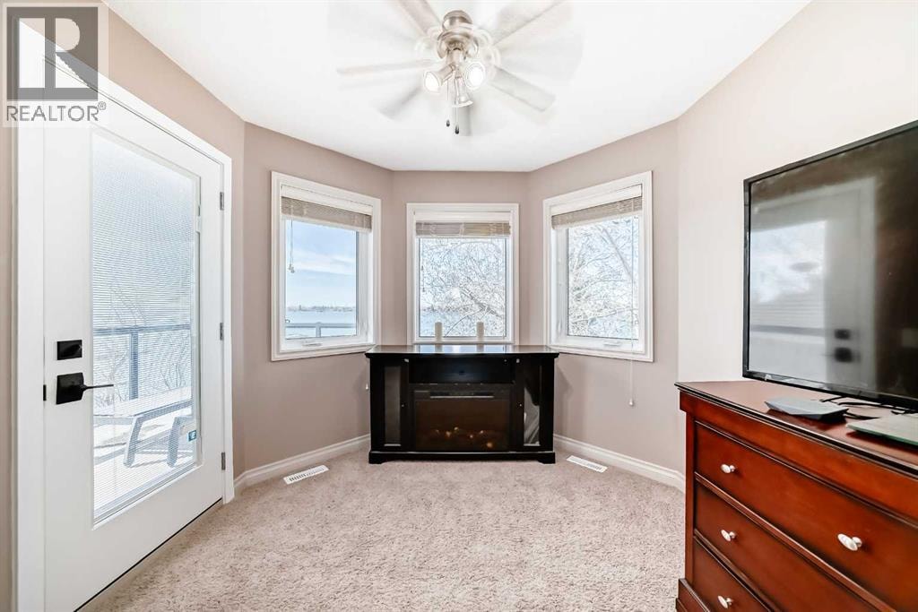 291 EAST CHESTERMERE Drive — photo 25