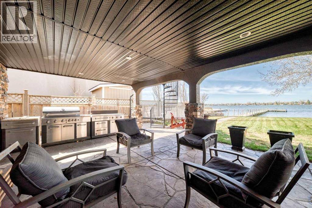 291 EAST CHESTERMERE Drive — photo 45