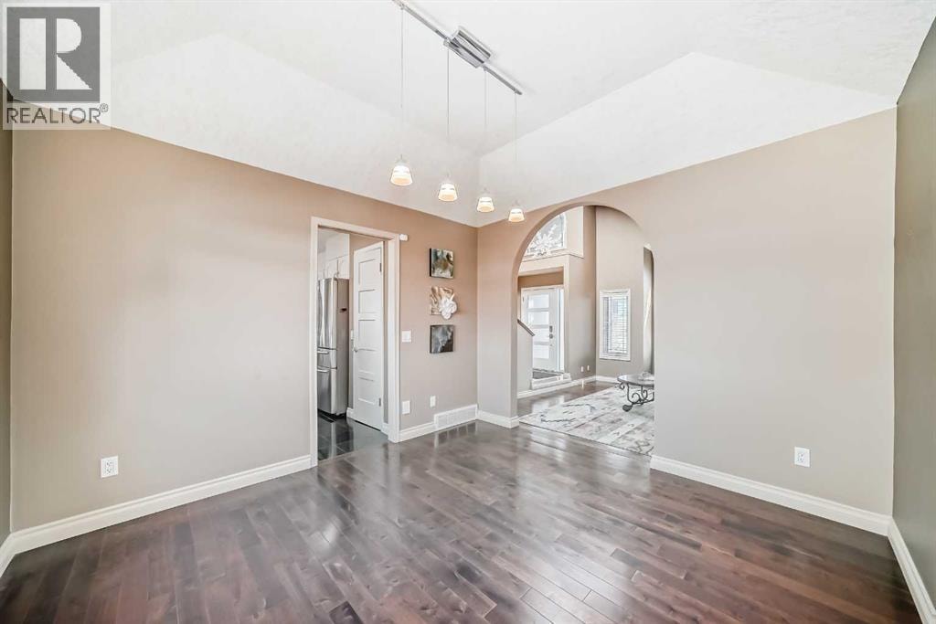 291 EAST CHESTERMERE Drive — photo 7