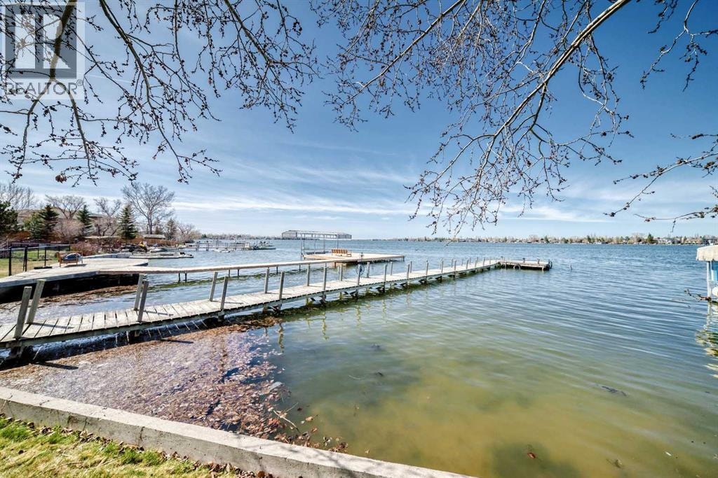 291 EAST CHESTERMERE Drive — photo 49