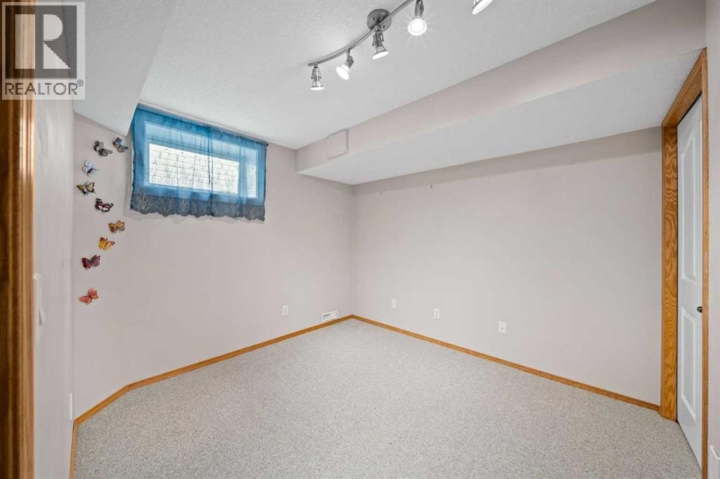 90 Riverview Circle SE — photo 32