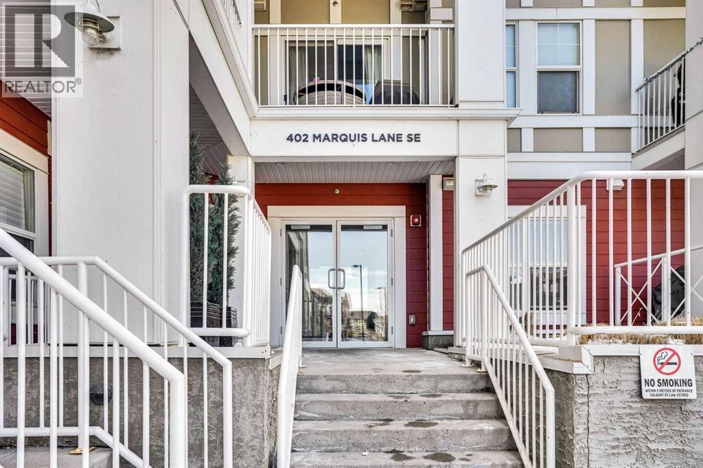 208, 402 Marquis Lane SE — photo 3