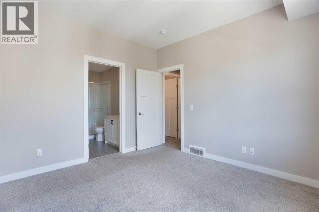 607 Cranbrook Walk SE — photo 12