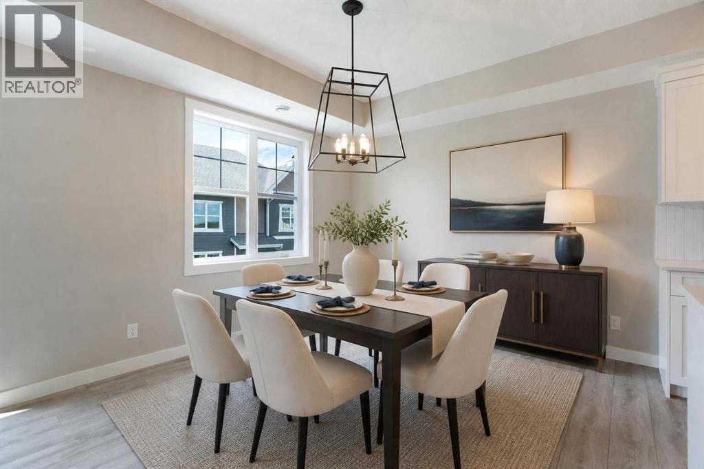 607 Cranbrook Walk SE — photo 4