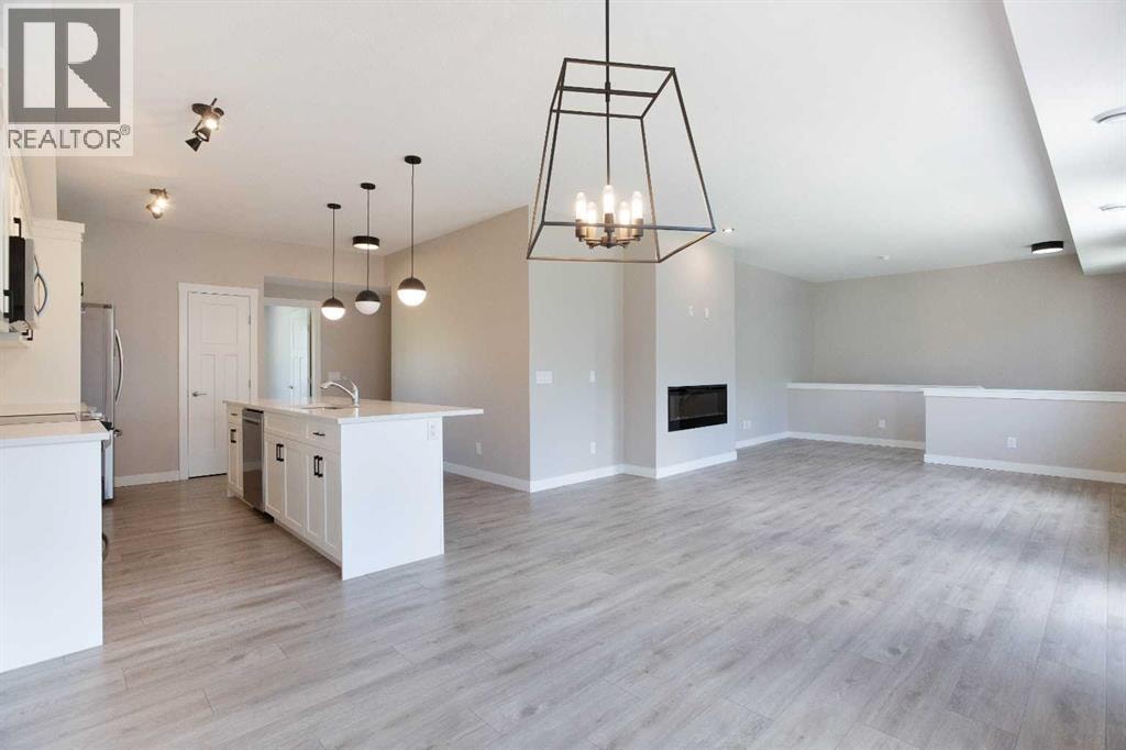 607 Cranbrook Walk SE — photo 5
