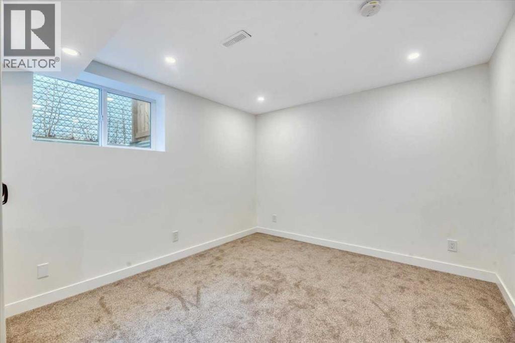 223 Coventry Road NE — photo 35