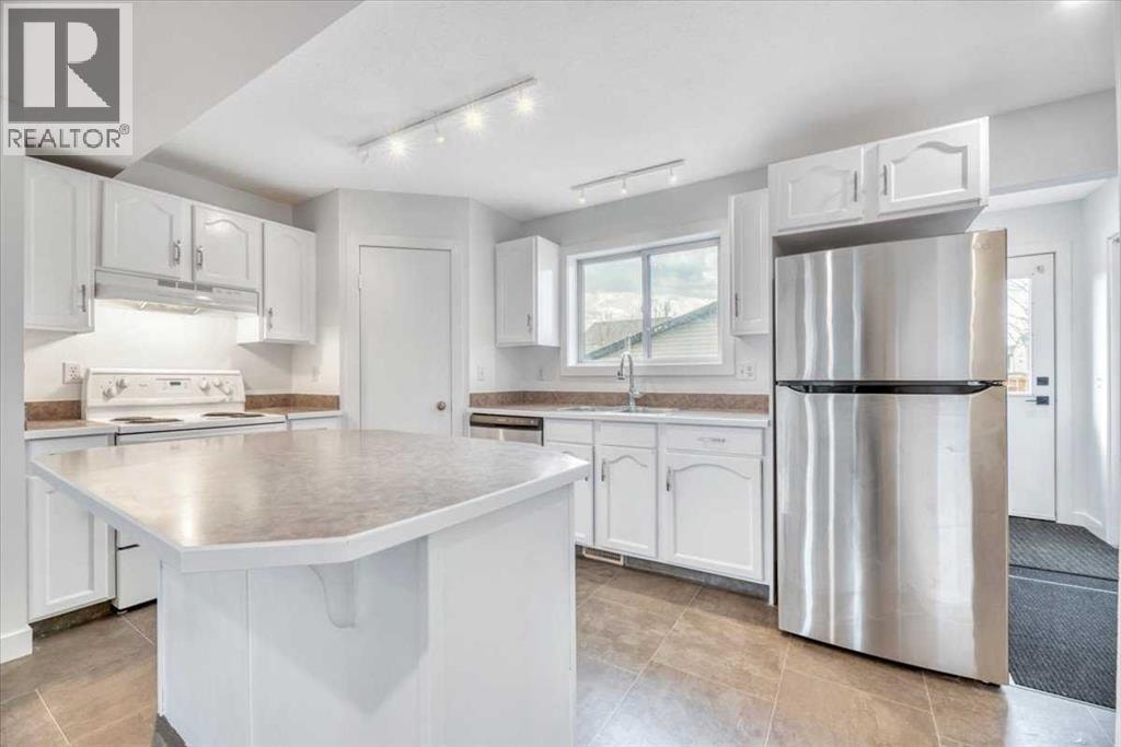 223 Coventry Road NE — photo 14