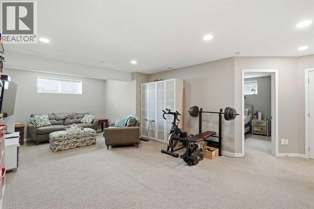 186 Howse Rise NE — photo 26
