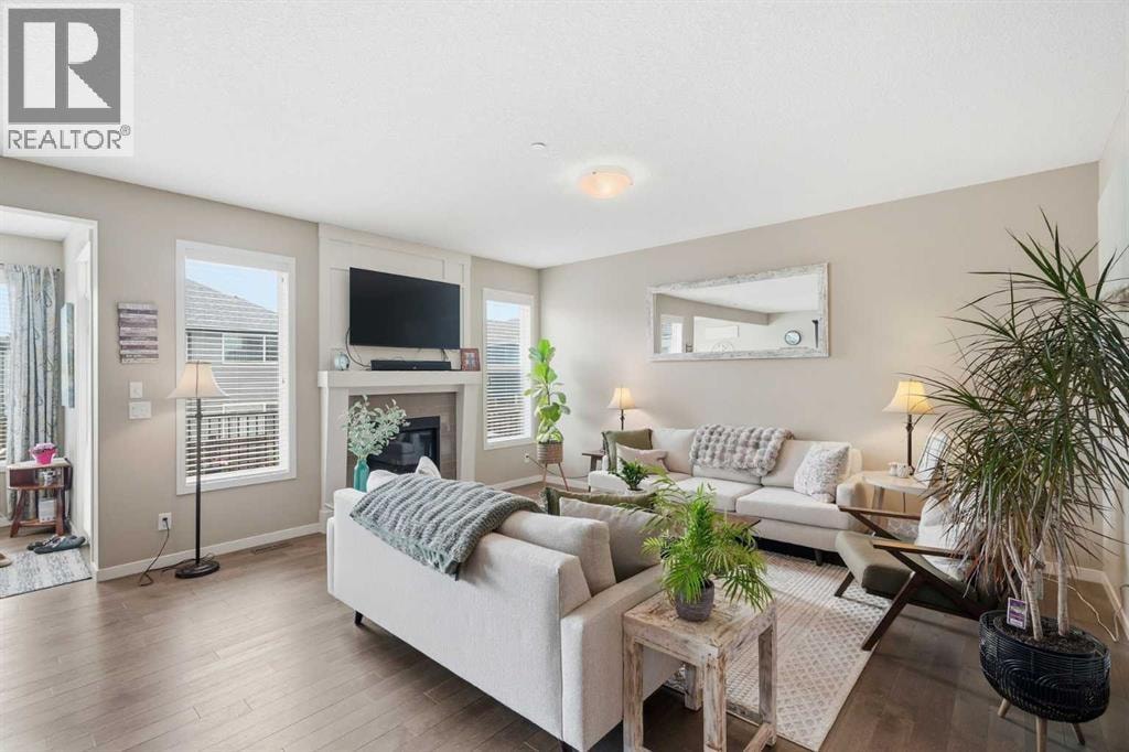 186 Howse Rise NE — photo 10