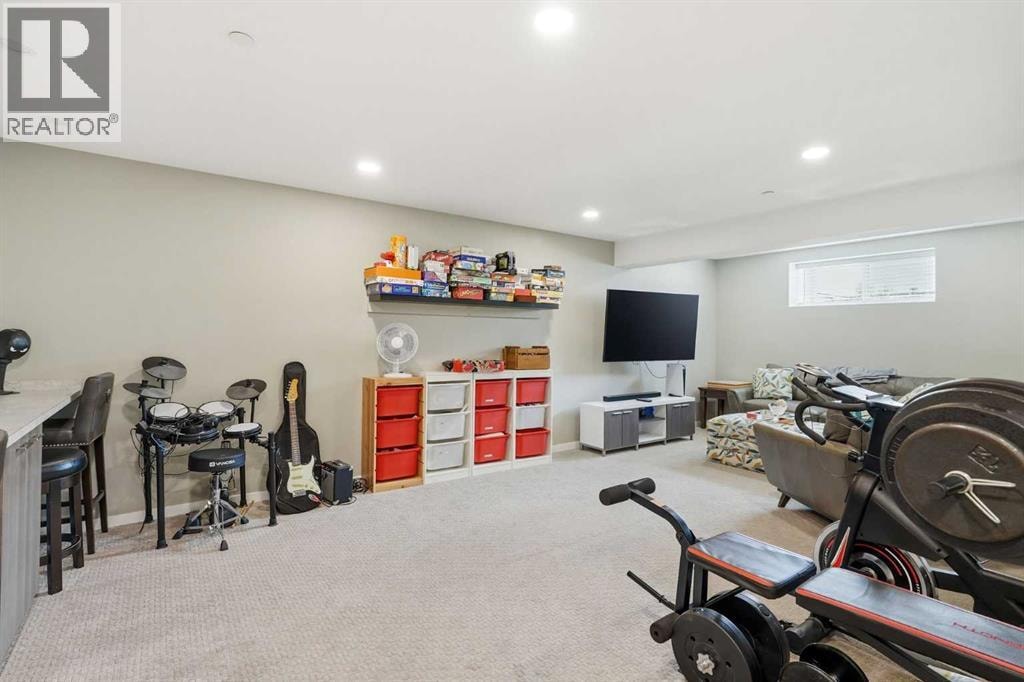 186 Howse Rise NE — photo 25
