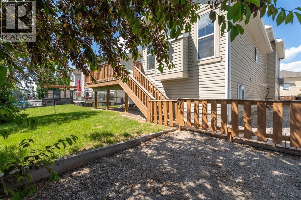 135 Drake Landing View — photo 43
