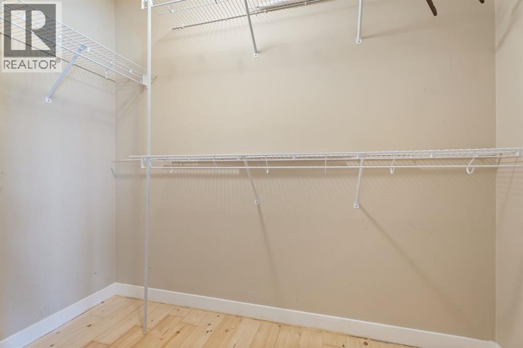 135 Drake Landing View — photo 33