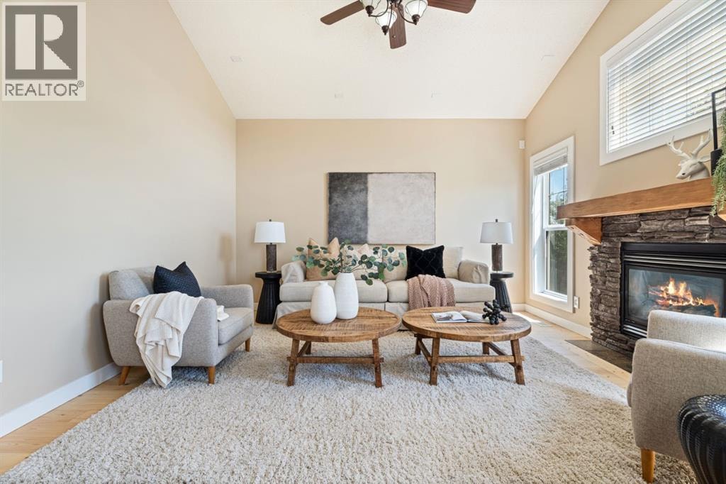 135 Drake Landing View — photo 16