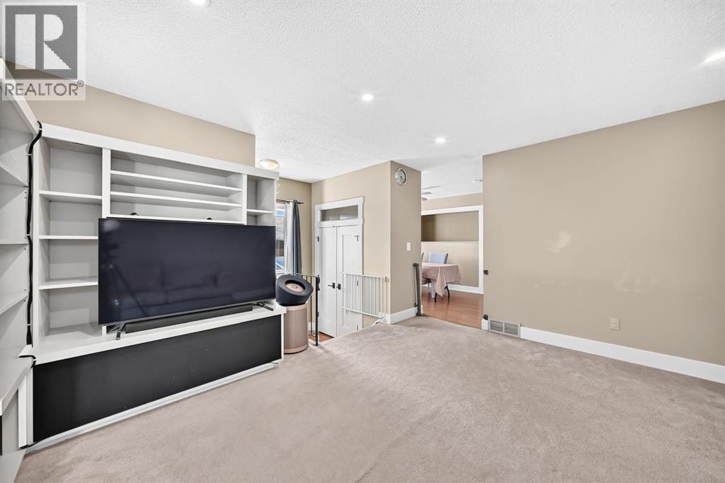 55 Doverglen Crescent SE — photo 11